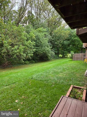 2550 AMBLING CIR, Crofton, MD 21114
