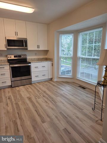 2550 AMBLING CIR, Crofton, MD 21114
