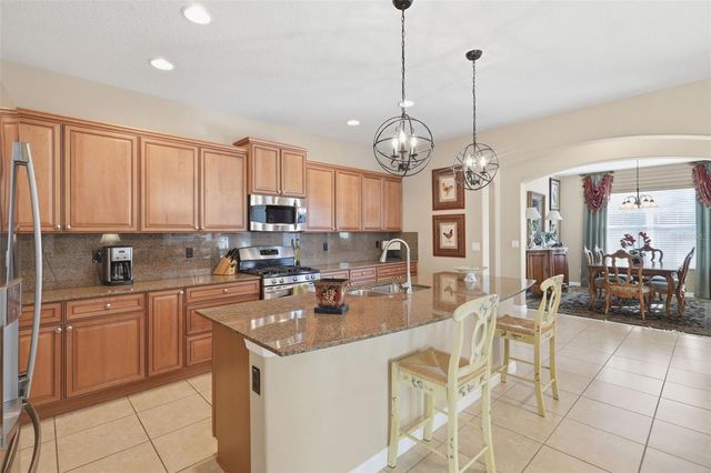 207 HEYWOOD TERRACE, Deland, FL 32724