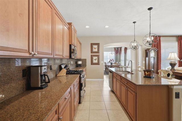 207 HEYWOOD TERRACE, Deland, FL 32724