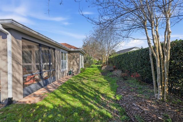 207 HEYWOOD TERRACE, Deland, FL 32724