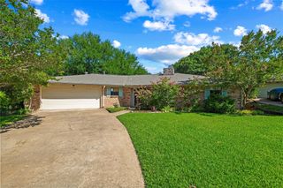 4709 Wood Springs Court, Arlington, TX 76017