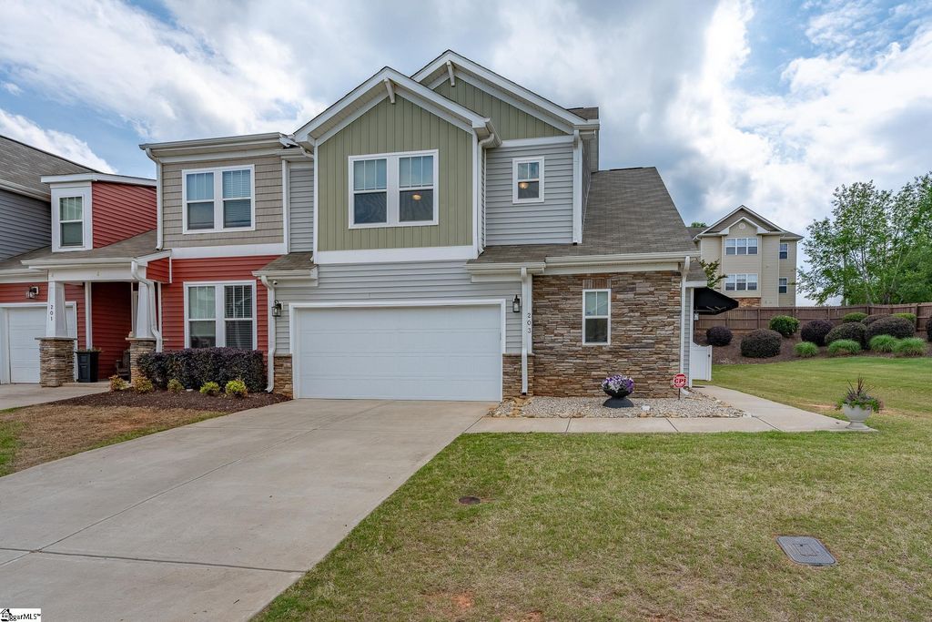 203 Mayfair Station Way, Greer, SC 29650