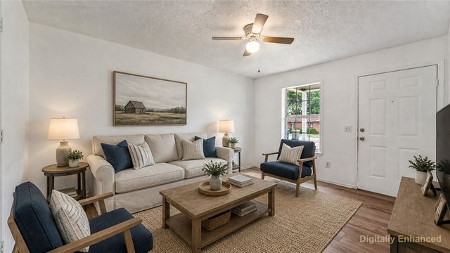 10 N Crest Street, West Fork, AR 72774