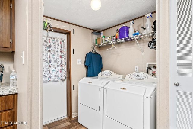 124 Foxwood Drive, Crossville, TN 38571