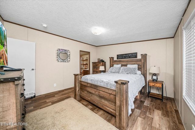 124 Foxwood Drive, Crossville, TN 38571