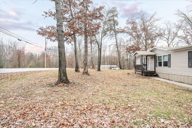 124 Foxwood Drive, Crossville, TN 38571