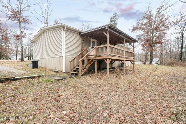 124 Foxwood Drive, Crossville, TN 38571