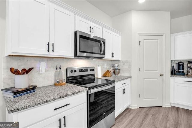 3828 RAMSAY Pass, Loganville, GA 30052