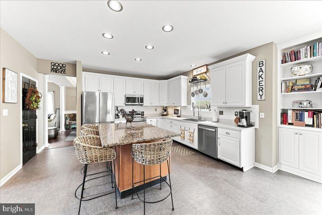 157 SCHOOLVIEW LN, Oxford, PA 19363