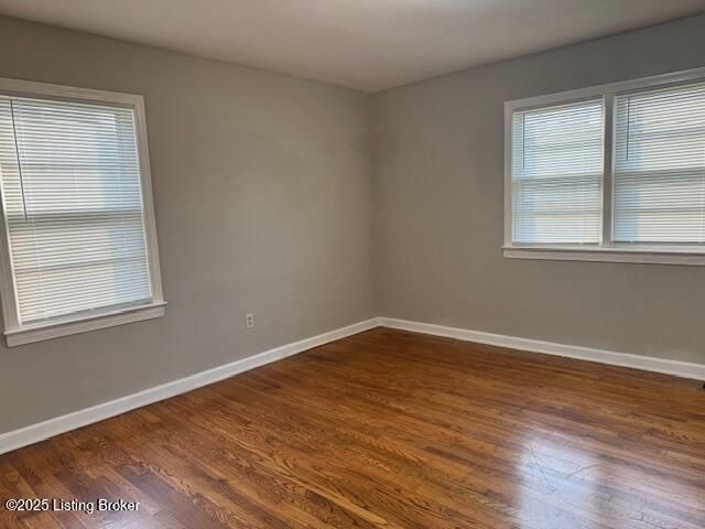 8501 Sally Dr, Louisville, KY 40258