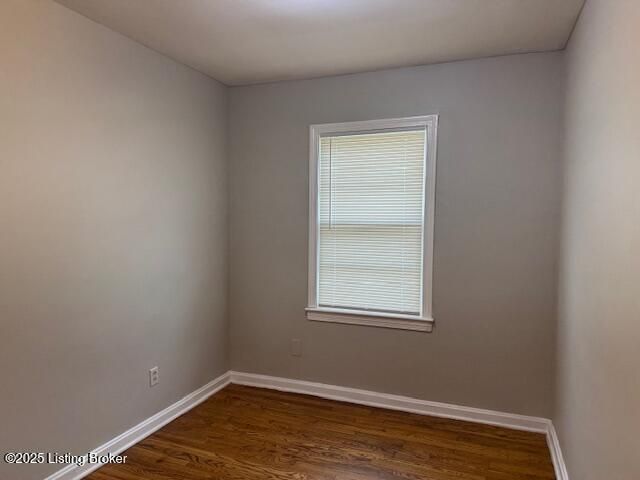 8501 Sally Dr, Louisville, KY 40258