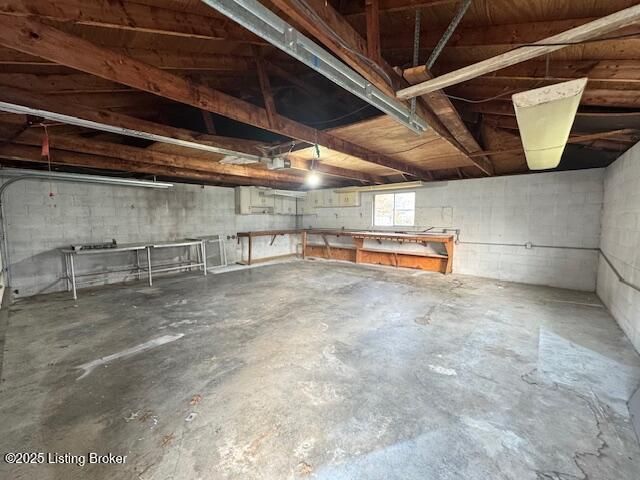 8501 Sally Dr, Louisville, KY 40258