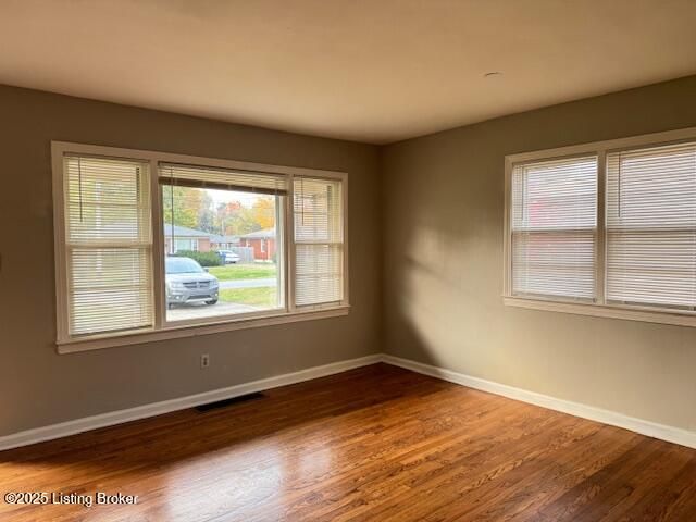 8501 Sally Dr, Louisville, KY 40258