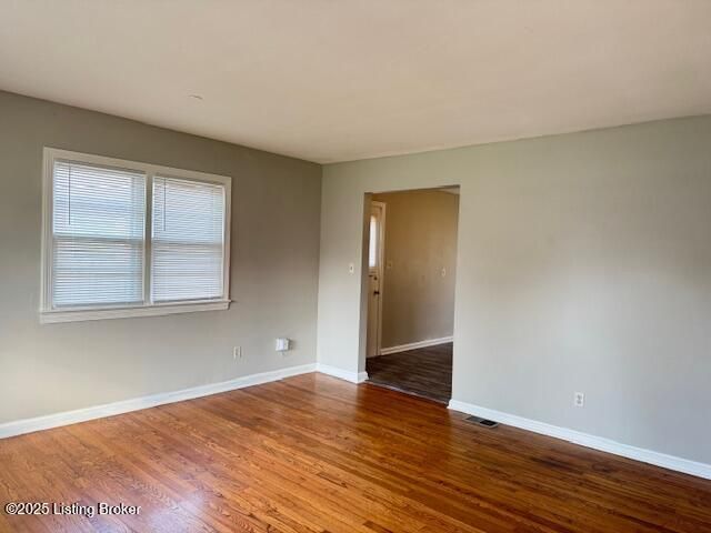 8501 Sally Dr, Louisville, KY 40258