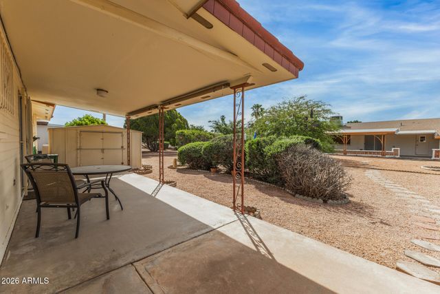 6037 E EVERGREEN Street, Mesa, AZ 85205