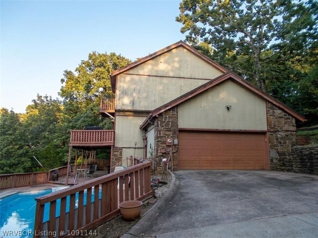 2624 Glen Flora Way, Fort Smith, AR 72908