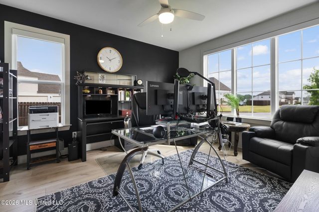 13764 S River Grove Lane, Olive Branch, MS 38654