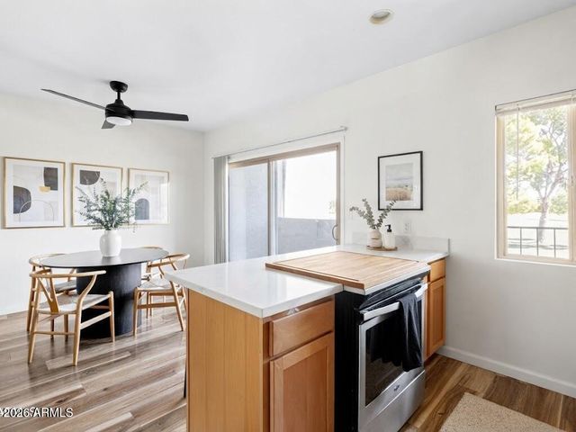 2524 S EL PARADISO Drive 32, Mesa, AZ 85202