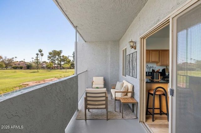 2524 S EL PARADISO Drive 32, Mesa, AZ 85202