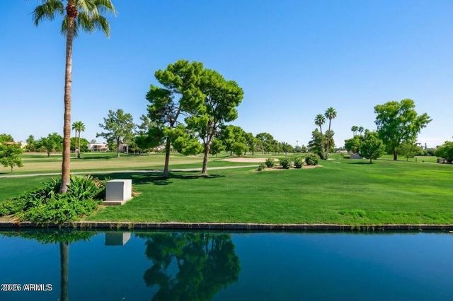 2524 S EL PARADISO Drive 32, Mesa, AZ 85202