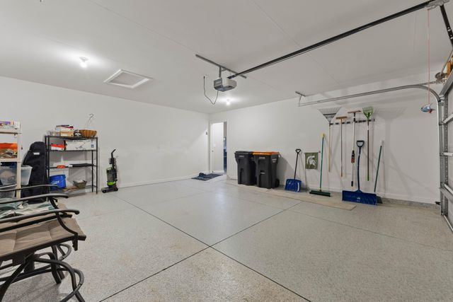 15000 Kingfisher Way, Grand Haven Twp, MI 49417