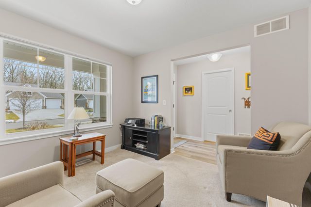 15000 Kingfisher Way, Grand Haven Twp, MI 49417