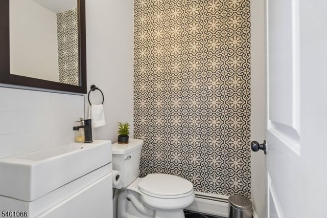 157 Parker Ave, Maplewood Twp., NJ 07040