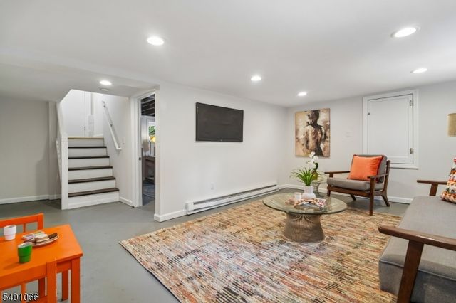 157 Parker Ave, Maplewood Twp., NJ 07040