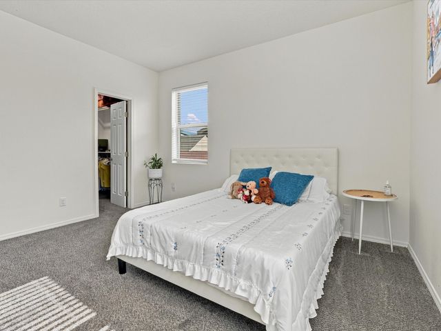 6331 Gannett Dr NE, Rio Rancho, NM 87144