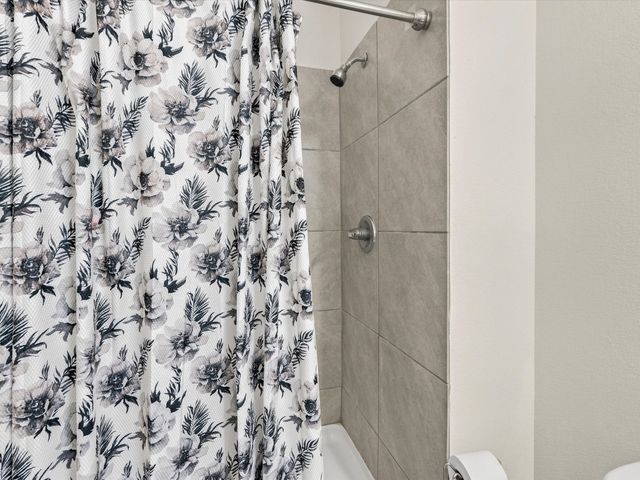 6331 Gannett Dr NE, Rio Rancho, NM 87144