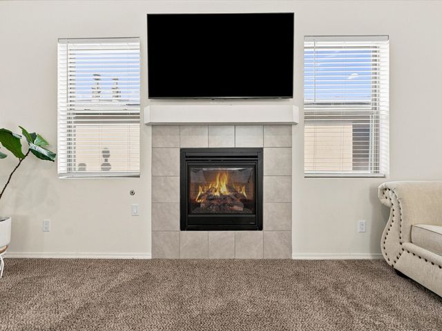 6331 Gannett Dr NE, Rio Rancho, NM 87144