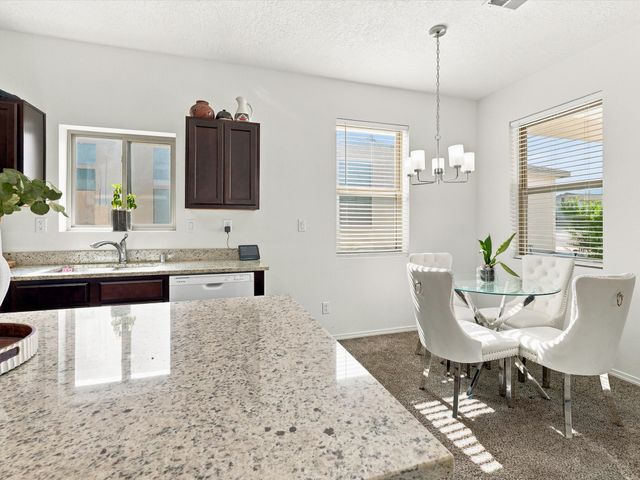 6331 Gannett Dr NE, Rio Rancho, NM 87144