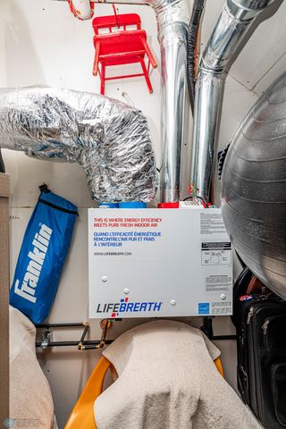 624 10th Avenue N, Fargo, ND 58102