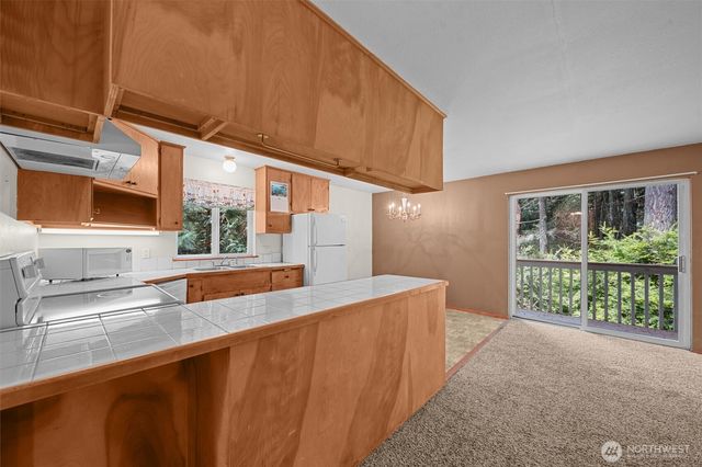 12912 90th Street Ct, Anderson Island, WA 98303
