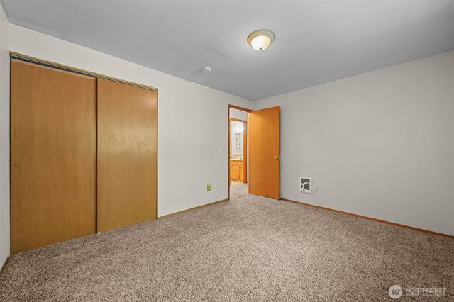 12912 90th Street Ct, Anderson Island, WA 98303