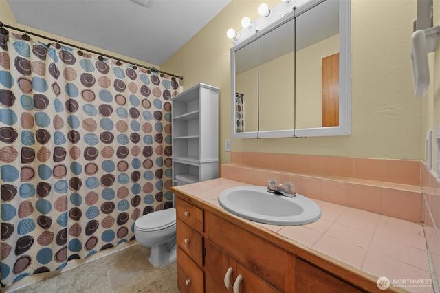 12912 90th Street Ct, Anderson Island, WA 98303