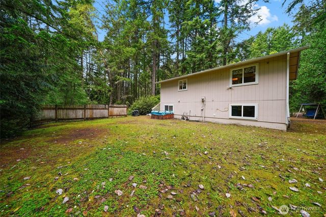 12912 90th Street Ct, Anderson Island, WA 98303