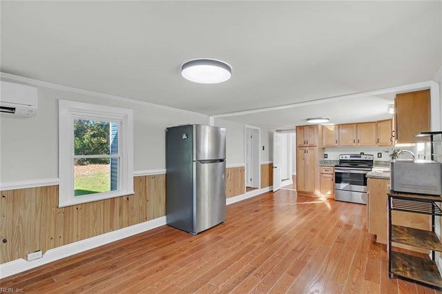 1055 Ridgefield RD, Mathews, VA 23109