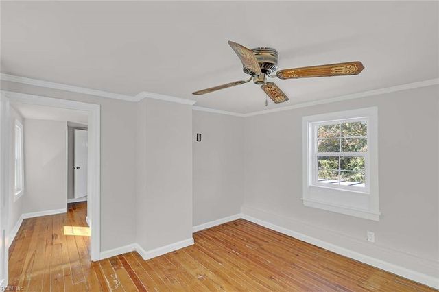 1055 Ridgefield RD, Mathews, VA 23109