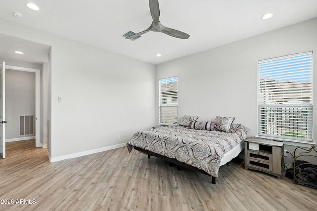 472 E BRACCIANO Avenue, Queen Creek, AZ 85140
