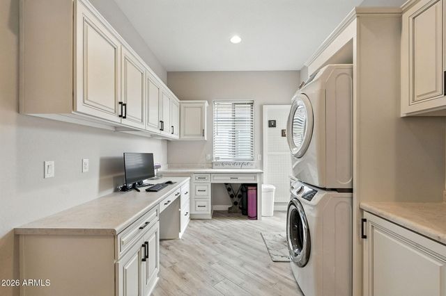 472 E BRACCIANO Avenue, Queen Creek, AZ 85140