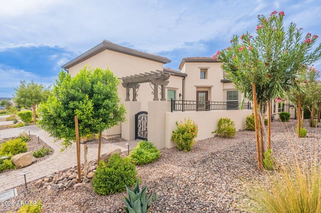 472 E BRACCIANO Avenue, Queen Creek, AZ 85140