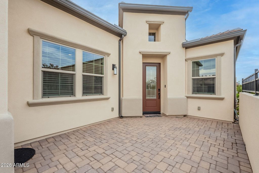 472 E BRACCIANO Avenue, Queen Creek, AZ 85140 — photo 5