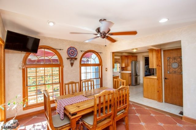 922 US 202 N, Readington Twp., NJ 08853
