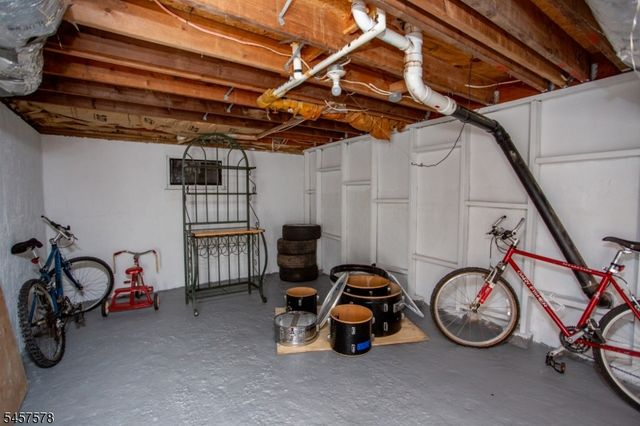 922 US 202 N, Readington Twp., NJ 08853