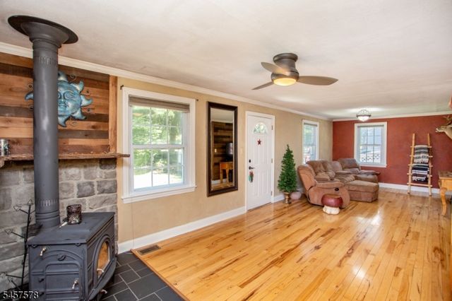922 US 202 N, Readington Twp., NJ 08853