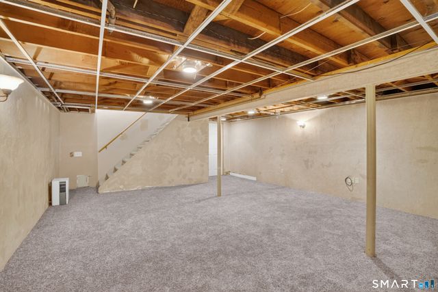 34 Columbia Road, Enfield, CT 06082