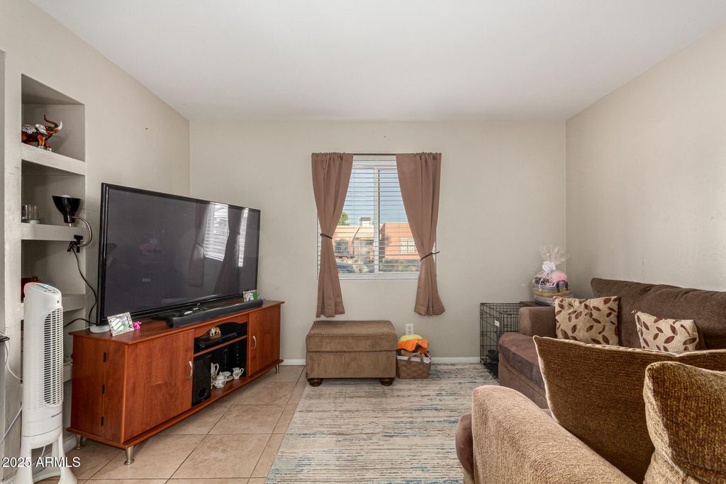 2846 N 46TH Avenue 3, Phoenix, AZ 85035 — photo 4