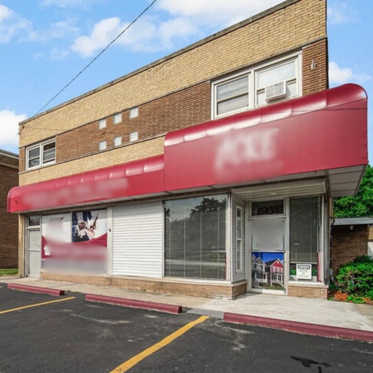 18434 Torrence Avenue, Lansing, IL 60438